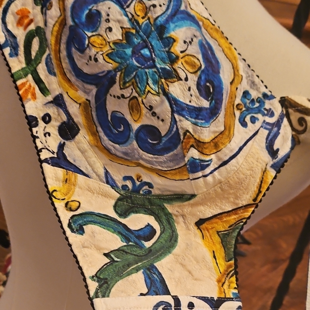 Dolce & GabbanaMajolica Multicolor Patterned Crop Top - Picture 12 of 14